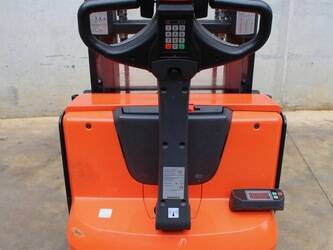 2017-bt-swe200d-1426795-46468356