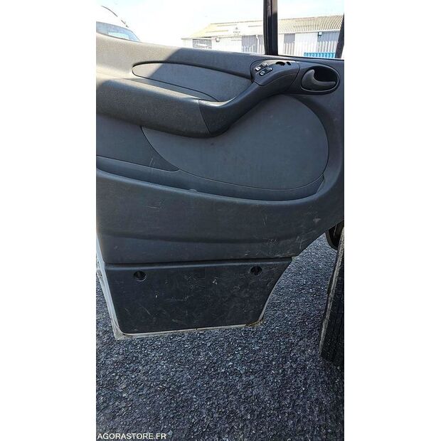 2006 Mercedes-Benz Sprinter 313-46472671