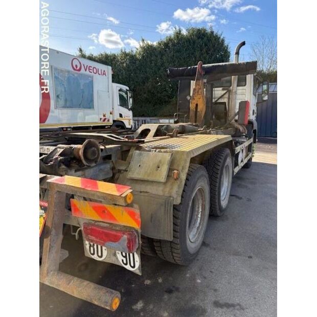 2009 مان 26.364-46472723