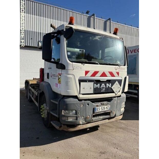 2009 مان 26.364-46472724