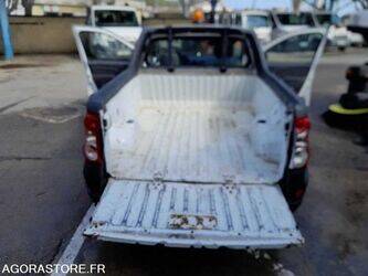 2009-dacia-logan-1440568-46472754