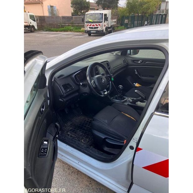 2017 Renault Megane-46472784