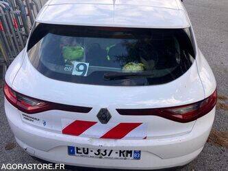 2017-renault-megane-1440572-46472786