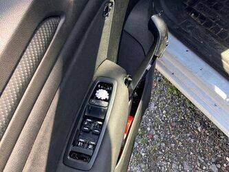 2017-renault-megane-1440572-46472788