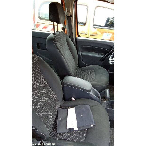 2013 رينو Kangoo-46472798