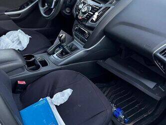 2012-ford-focus-1440579-46472863