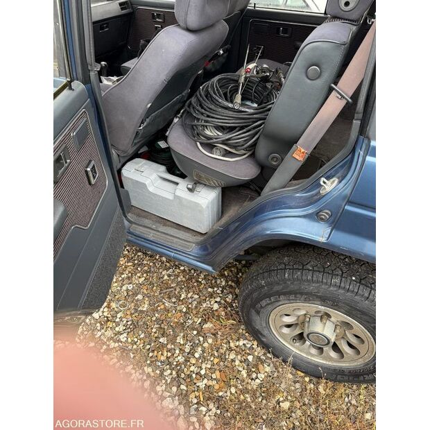 1990 MITSUBISHI Pajero-46472881