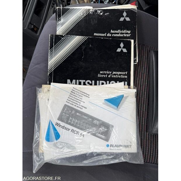 1990 MITSUBISHI Pajero-46472890