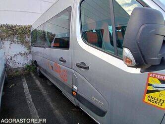 2011-renault-master-1440583-46472895