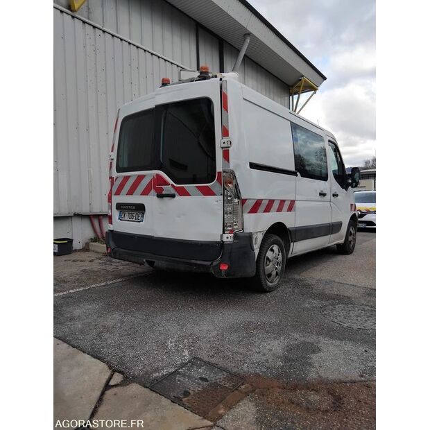 2012 رينو Master-46472958