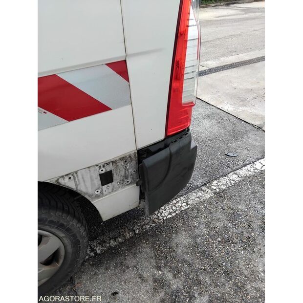 2012 رينو Master-46472961