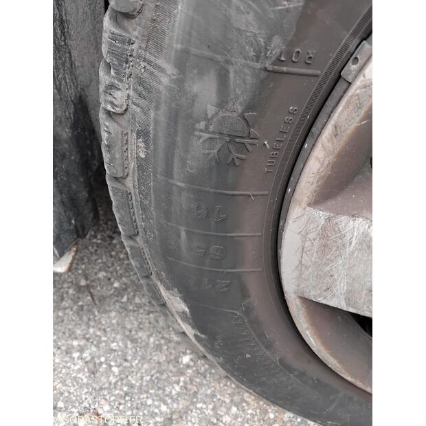 2012 رينو Master-46472963