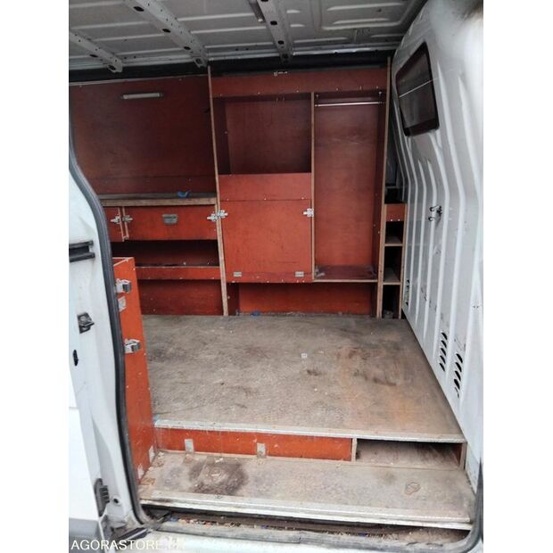 2012 رينو Master-46472965