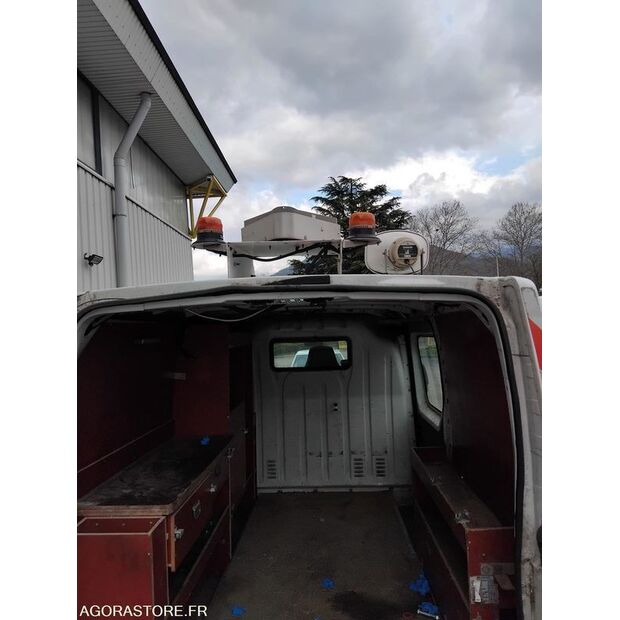 2012 رينو Master-46472967