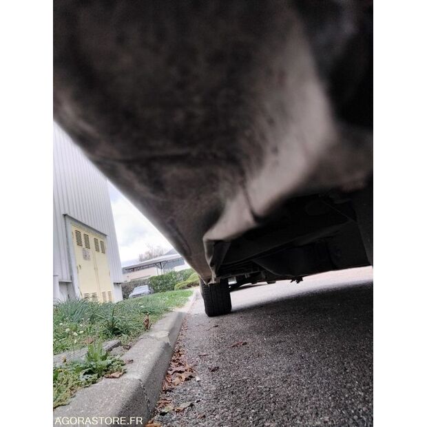 2012 رينو Master-46472968