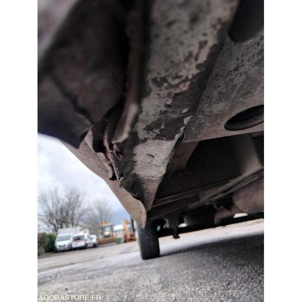 2012 رينو Master-46472969