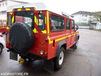 2005-land-rover-defender-1440590-46472982