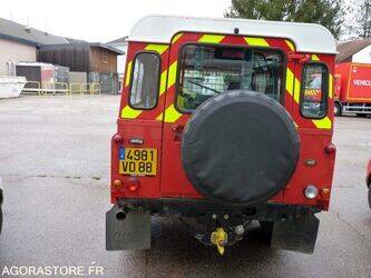 2005-land-rover-defender-1440590-46472985