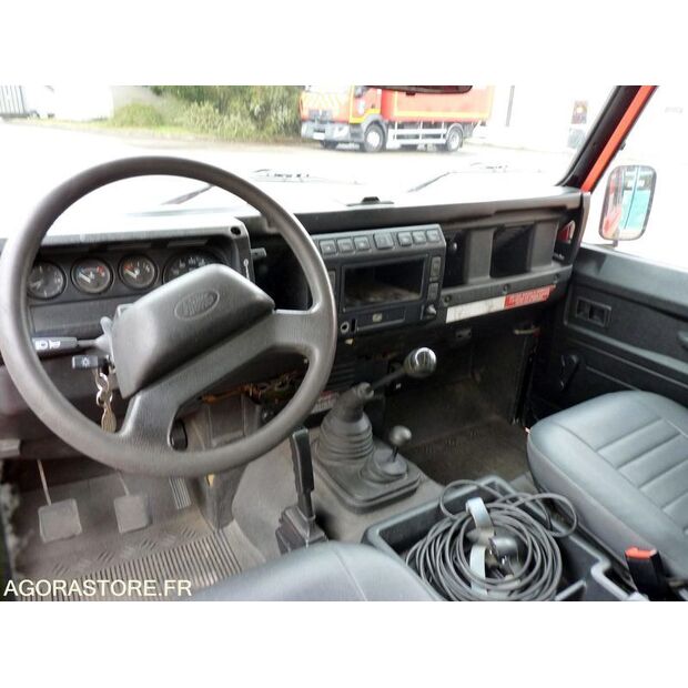 2005 لاند روفر Defender-46472988