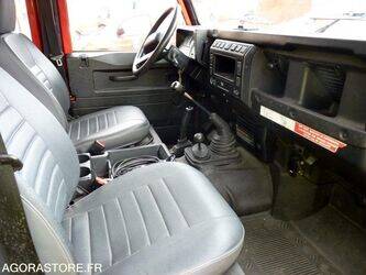 2005-land-rover-defender-1440590-46472991