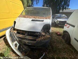 2008-renault-trafic-1440595-46473046