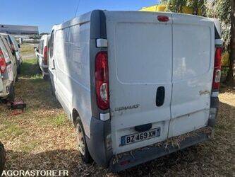 2008-renault-trafic-1440595-46473051
