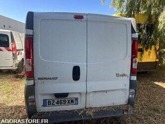 2008-renault-trafic-1440595-46473052