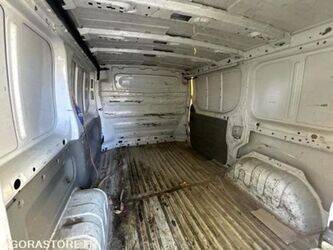 2008-renault-trafic-1440595-46473054