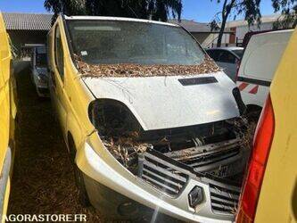 2008-renault-trafic-1440595-46473060