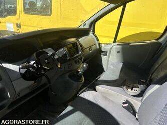 2008-renault-trafic-1440595-46473062