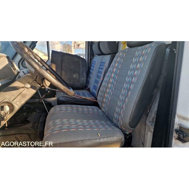 1993 Renault Master-46473143