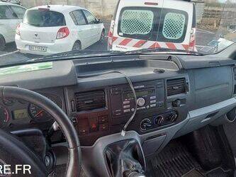 2007-ford-transit-1440608-46473174