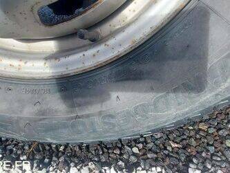 2007-ford-transit-1440608-46473175