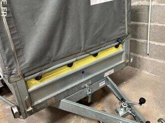 صورة ل مقطورات أخرى