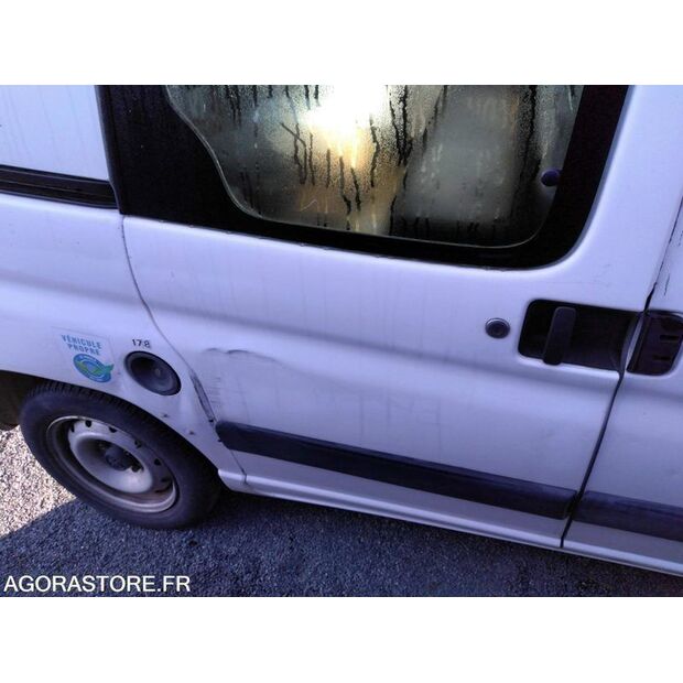 2007 Peugeot PARTNER-46473321