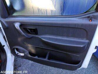 2007-peugeot-partner-1440625-46473325