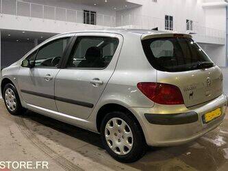 2002-peugeot-307-46473353