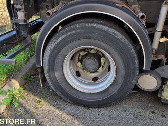 2011-renault-midlum-1440644-46473535