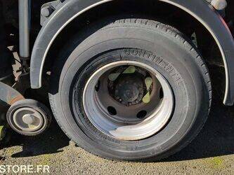 2011-renault-midlum-1440644-46473536