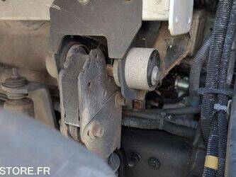 2011-renault-midlum-1440644-46473539