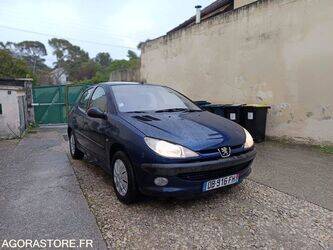 Image de VOITURES 2002 Peugeot 206