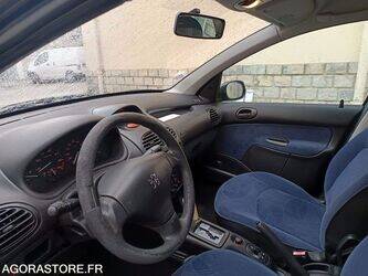 2002-peugeot-206-46473561