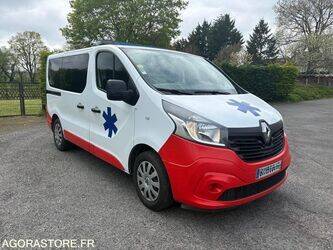 2015-renault-trafic-1440651-46473610
