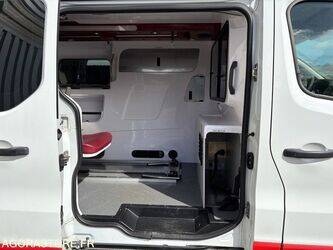 2015-renault-trafic-1440651-46473616