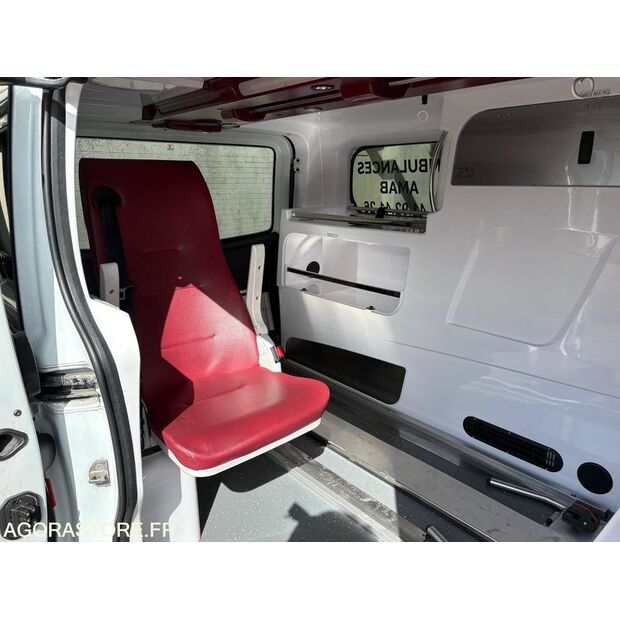 2015 Renault Trafic-46473619