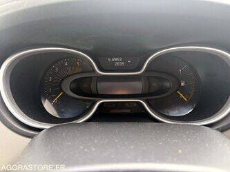 2015-renault-trafic-1440651-46473622