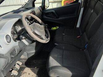 2011-citroen-berlingo-1440652-46473634