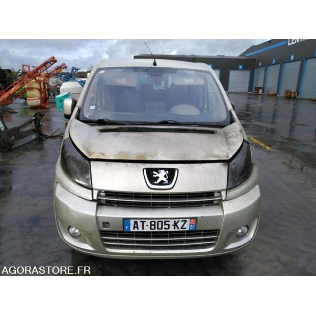 2010 بيجو Expert-46473640