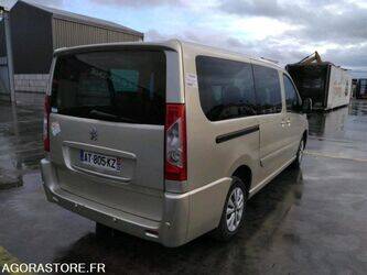 2010-peugeot-expert-1440653-46473642