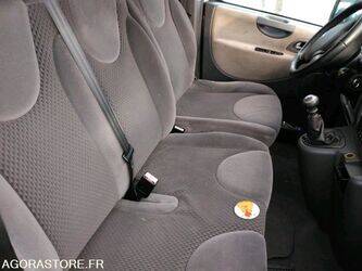 2010-peugeot-expert-1440653-46473646